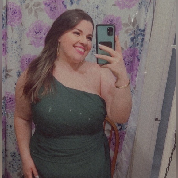 lesliana99